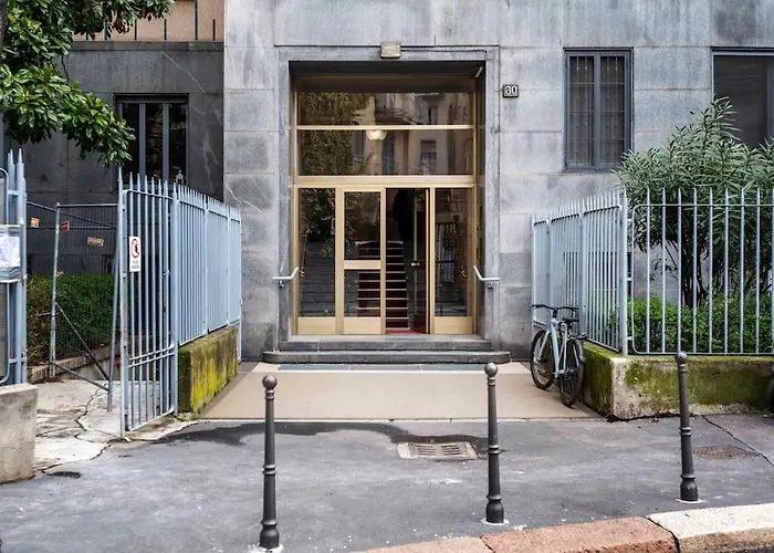 Comfortable 3 Bedrooms Few Steps From Duomo